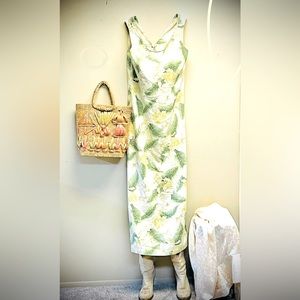 Tommy Bahama 100% Silk Hawaiian Style Sleeveless Floral  Maxi Dress Size 2